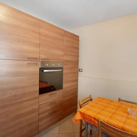 Casa Corinna Daire Colonno